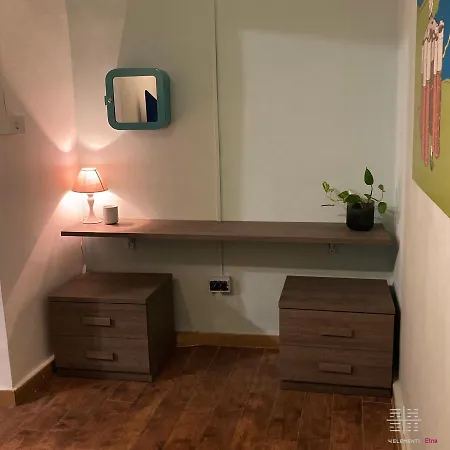 4elementi Chalet Etna מאסקלוצ'יה