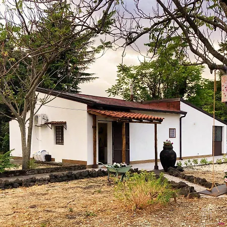 וילה 4elementi Chalet Etna מאסקלוצ'יה