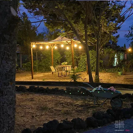 וילה 4elementi Chalet Etna מאסקלוצ'יה